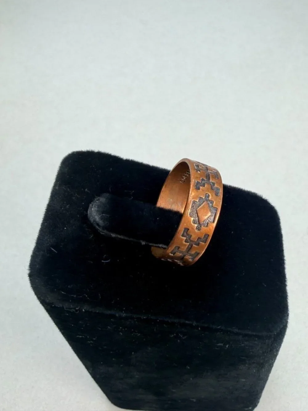 Vintage Copper Southwestern Geometric Band Ring Native Signed Size 8.5